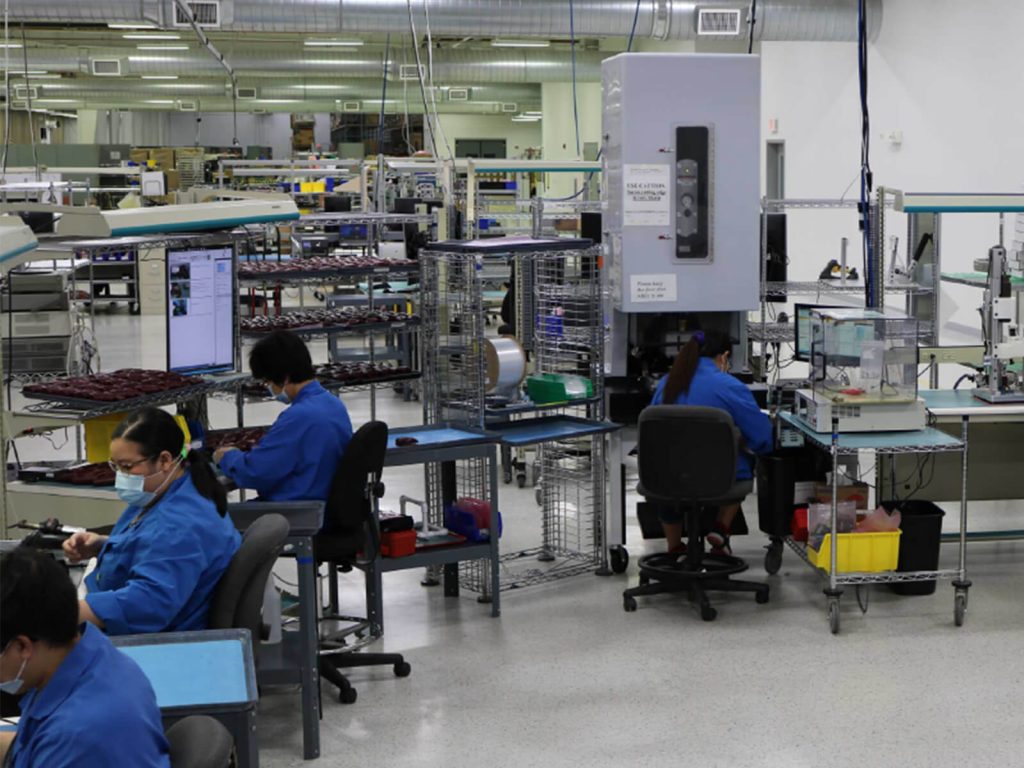 Services ManufacturingReadiness 1@2x