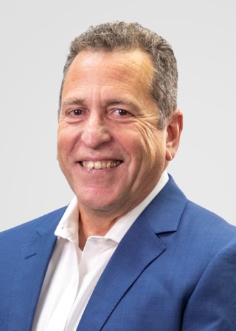 larry veiga